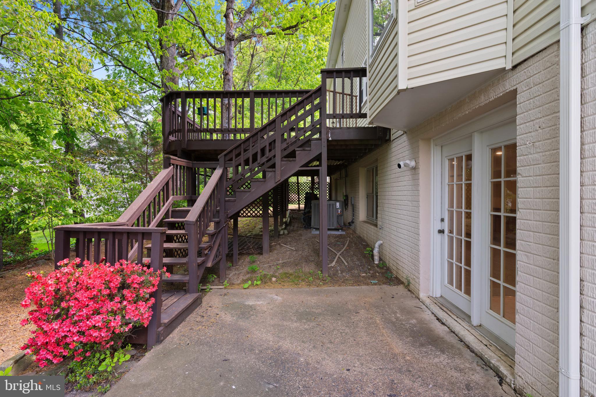 LITTLE ROCKY RUN - Residential