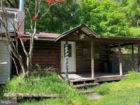 Homes For Sale - 20 Whippoorwill Lane<br/> LOCK HAVEN, PA 17745