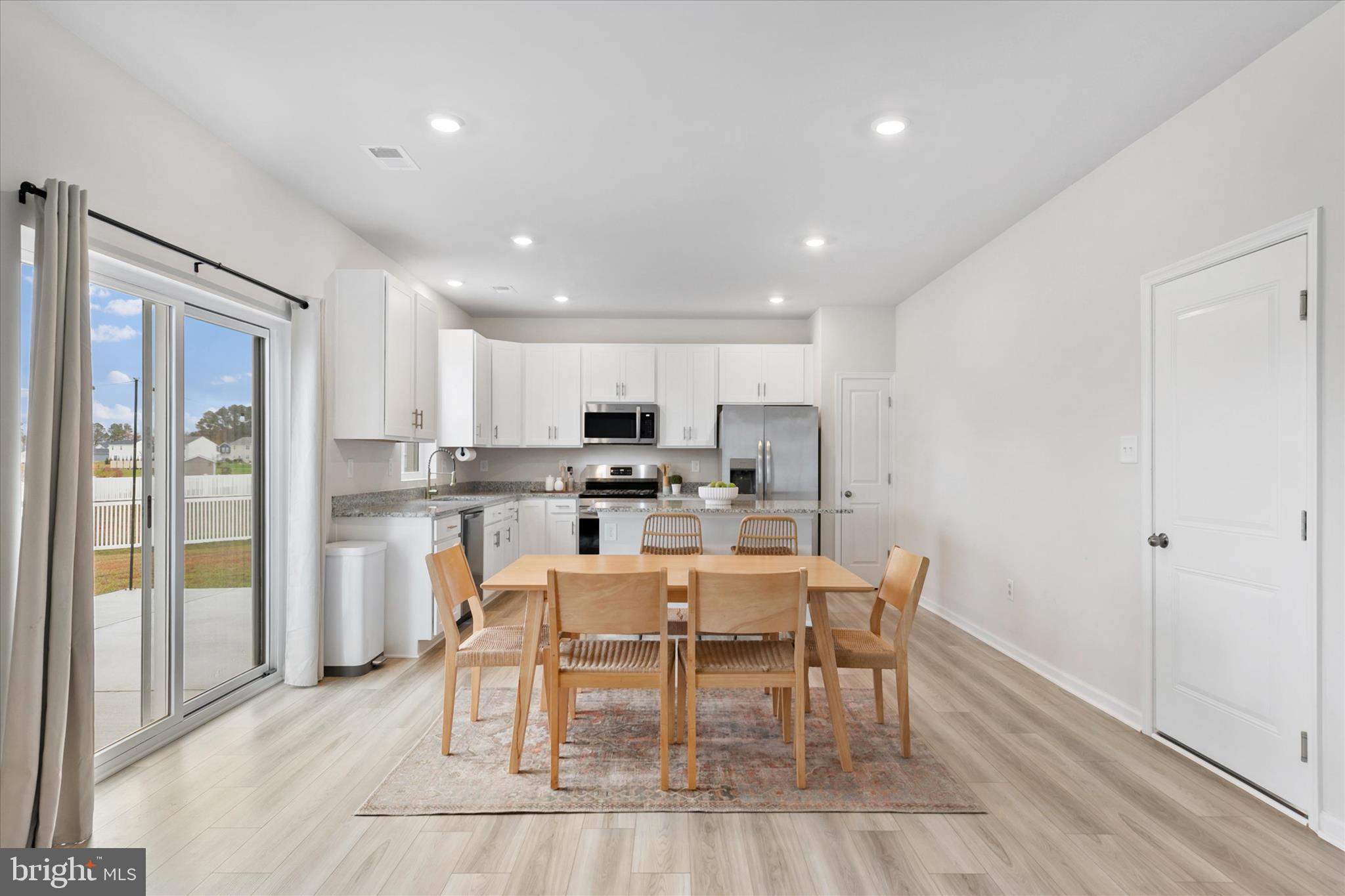 SCHOONER LANDING - Residential