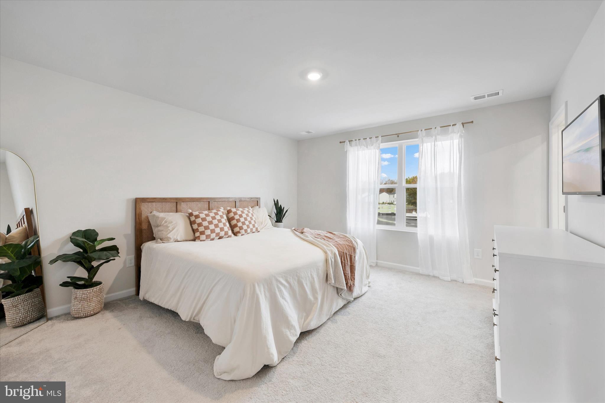 SCHOONER LANDING - Residential