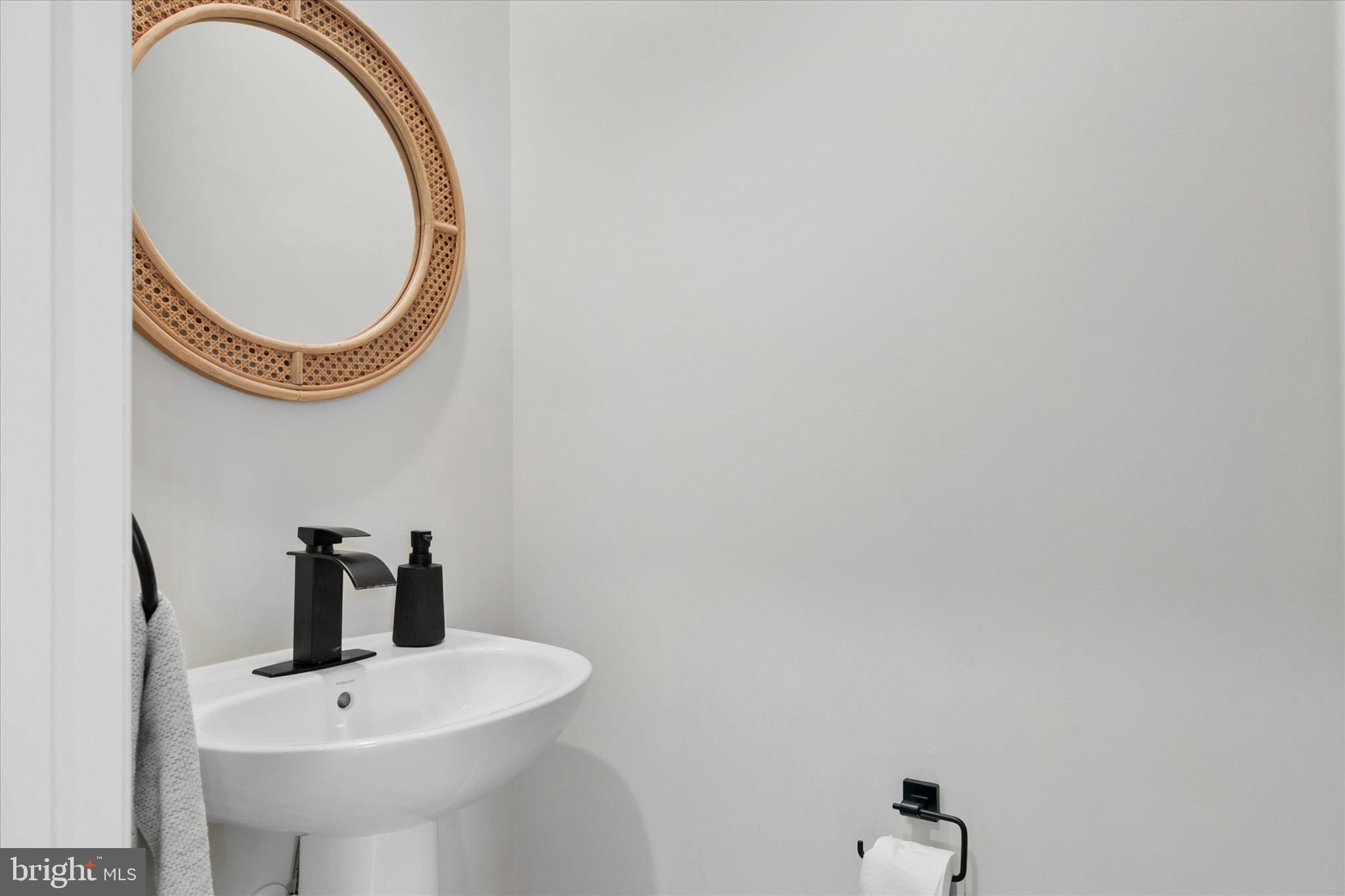 SCHOONER LANDING - Residential