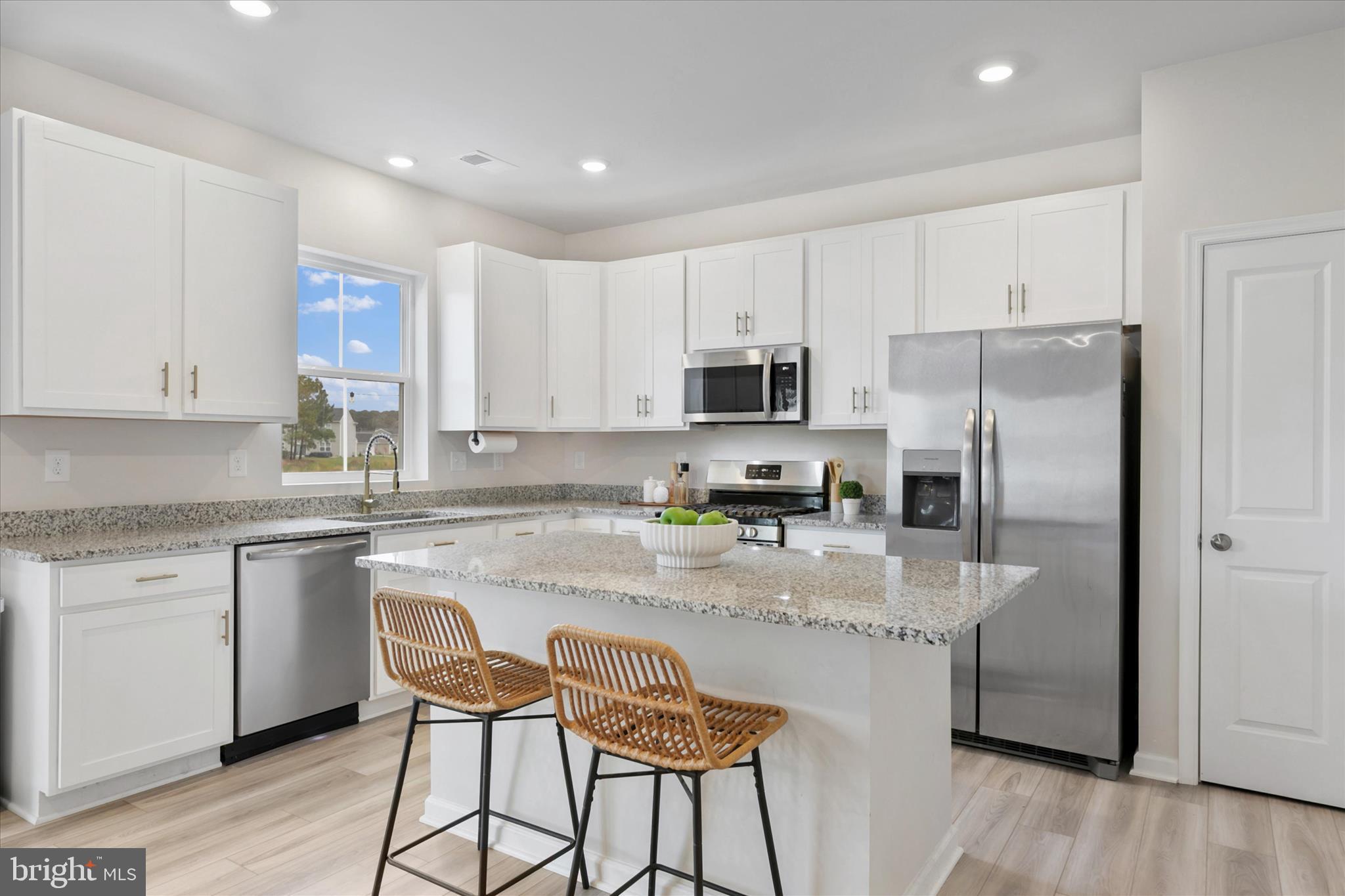 SCHOONER LANDING - Residential