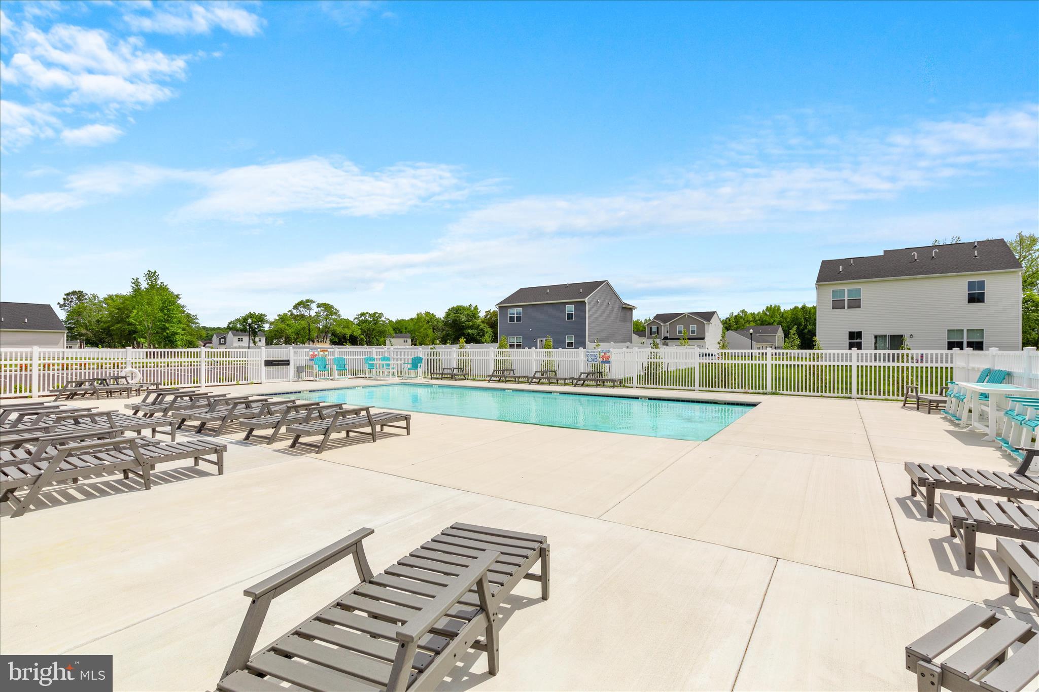 SCHOONER LANDING - Residential