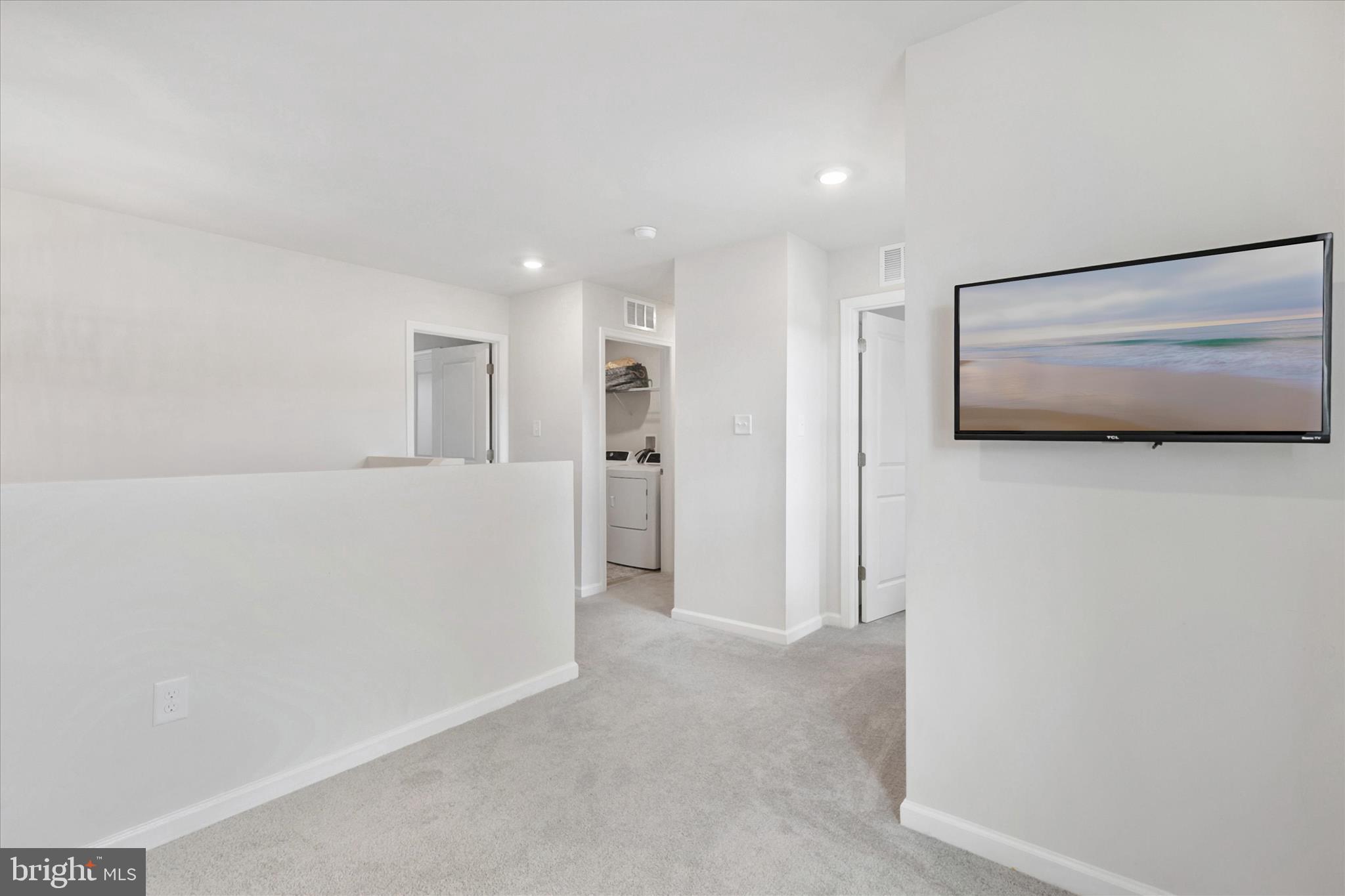 SCHOONER LANDING - Residential