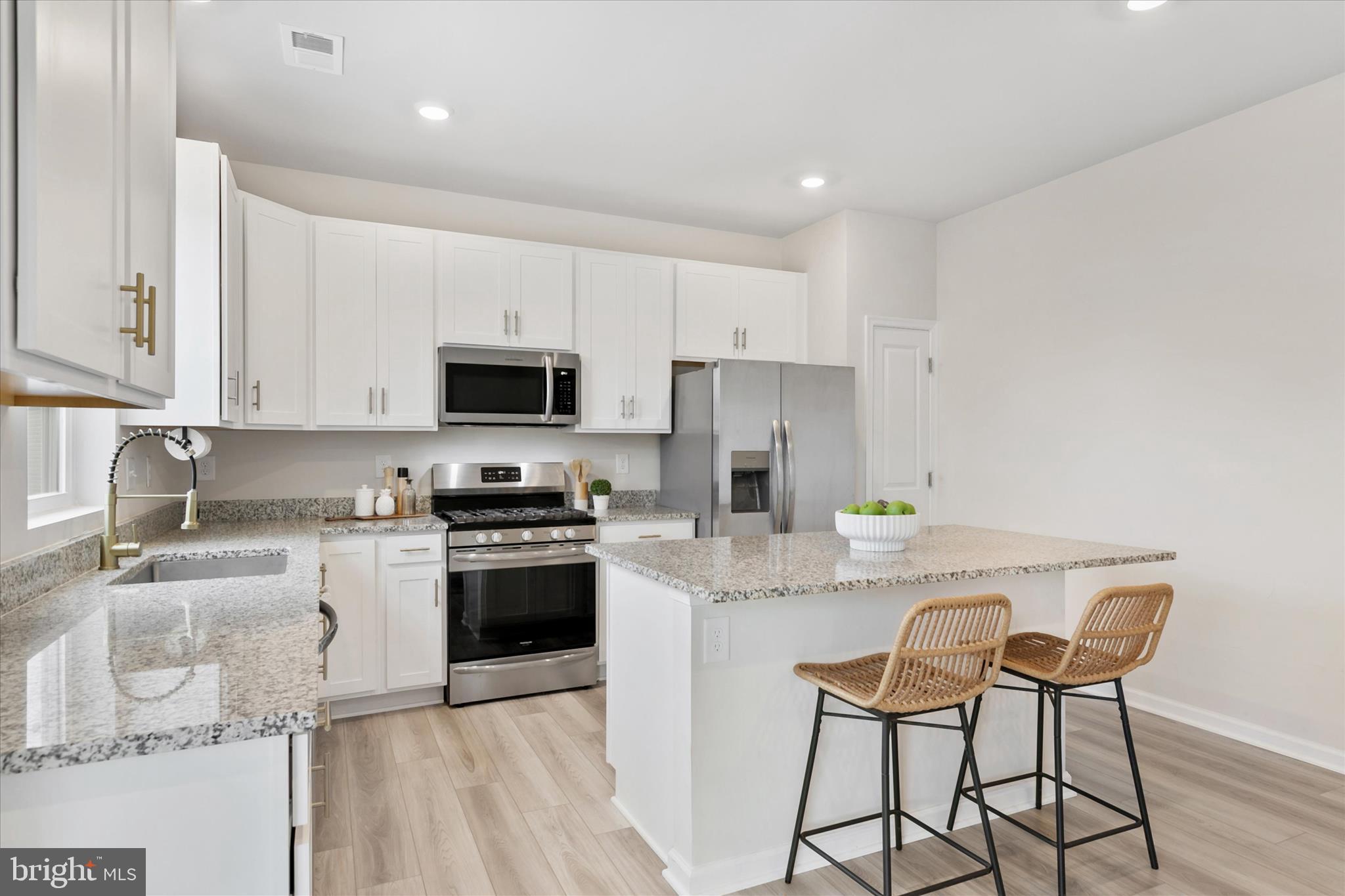 SCHOONER LANDING - Residential