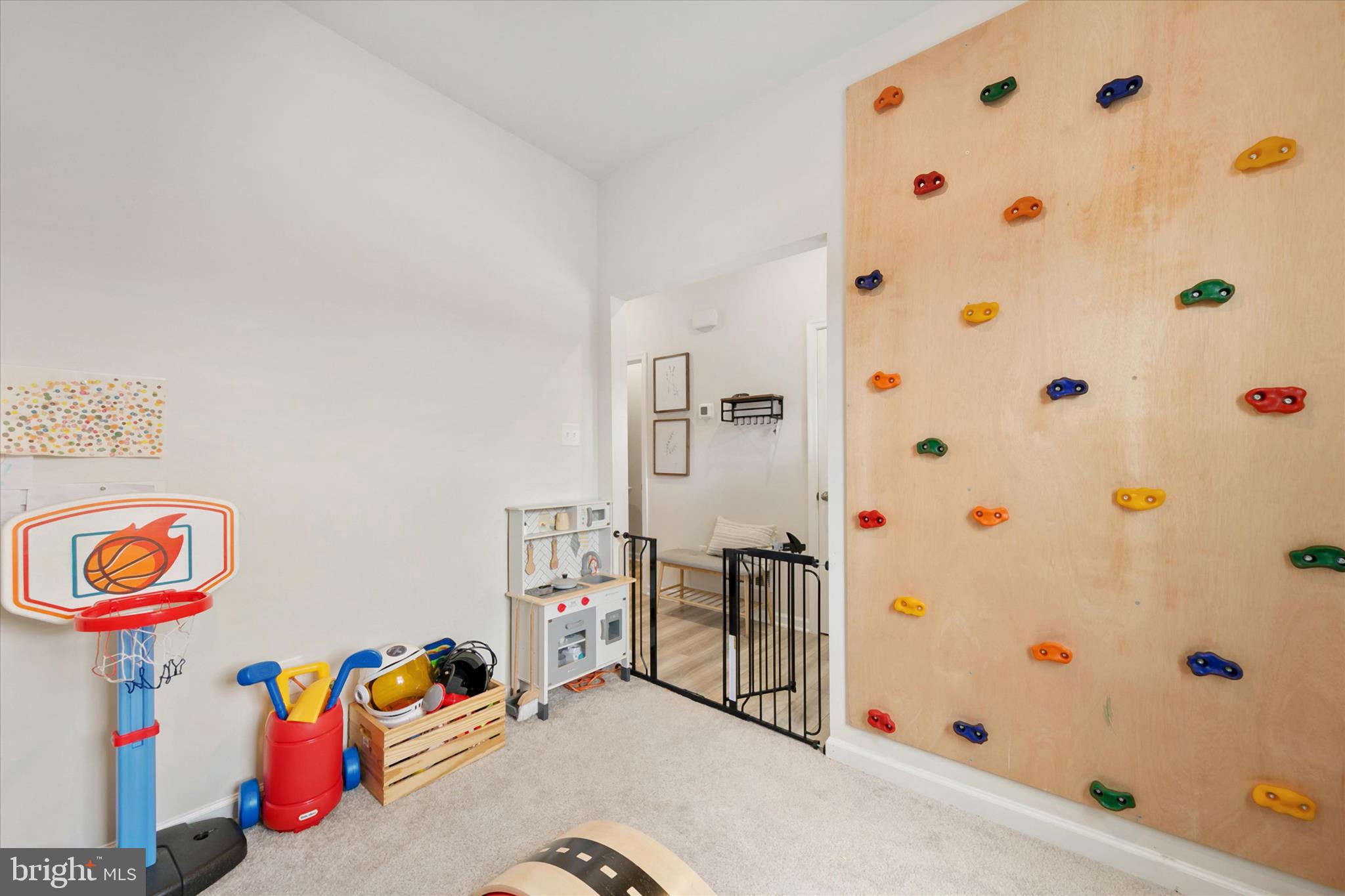 SCHOONER LANDING - Residential