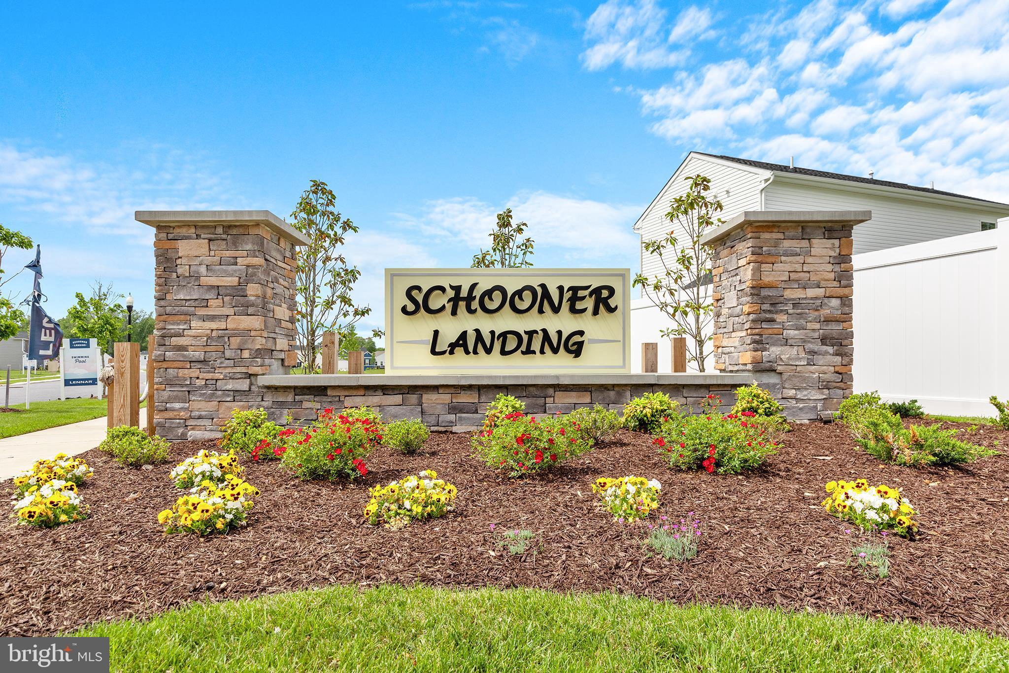 SCHOONER LANDING - Residential