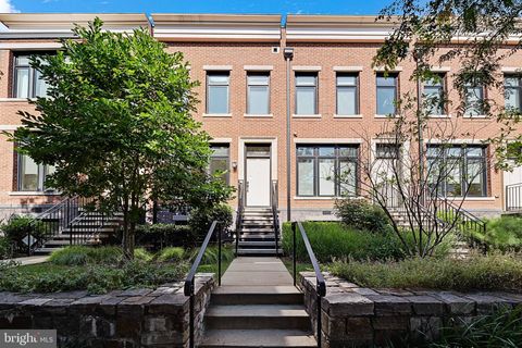 409 GUETHLER'S WAY SE WASHINGTON DC 20003