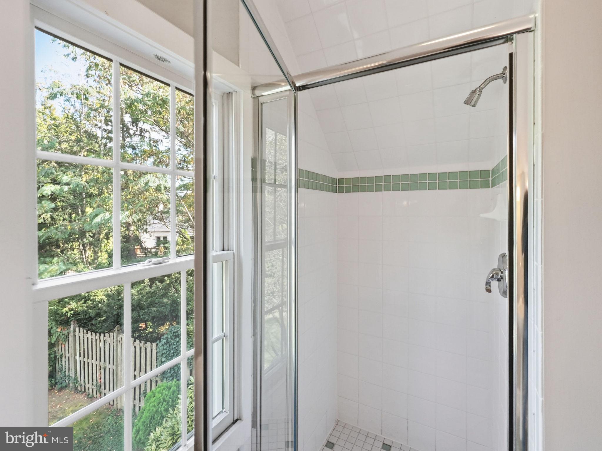 COUNTRY CLUB HILLS - Residential