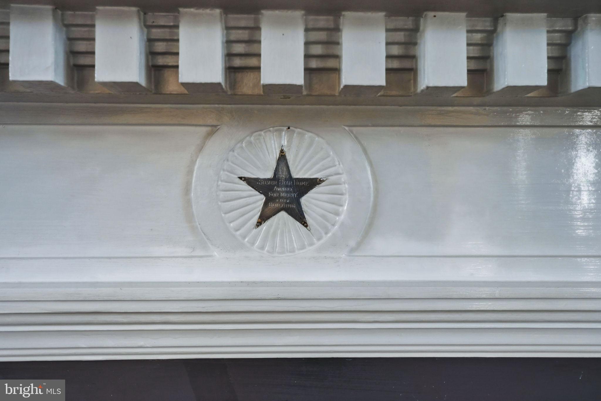 COUNTRY CLUB HILLS - Residential