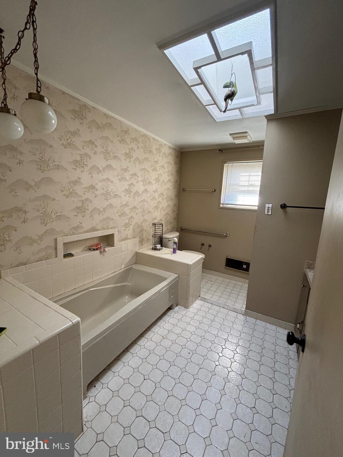 BRADBURY PARK - Residential