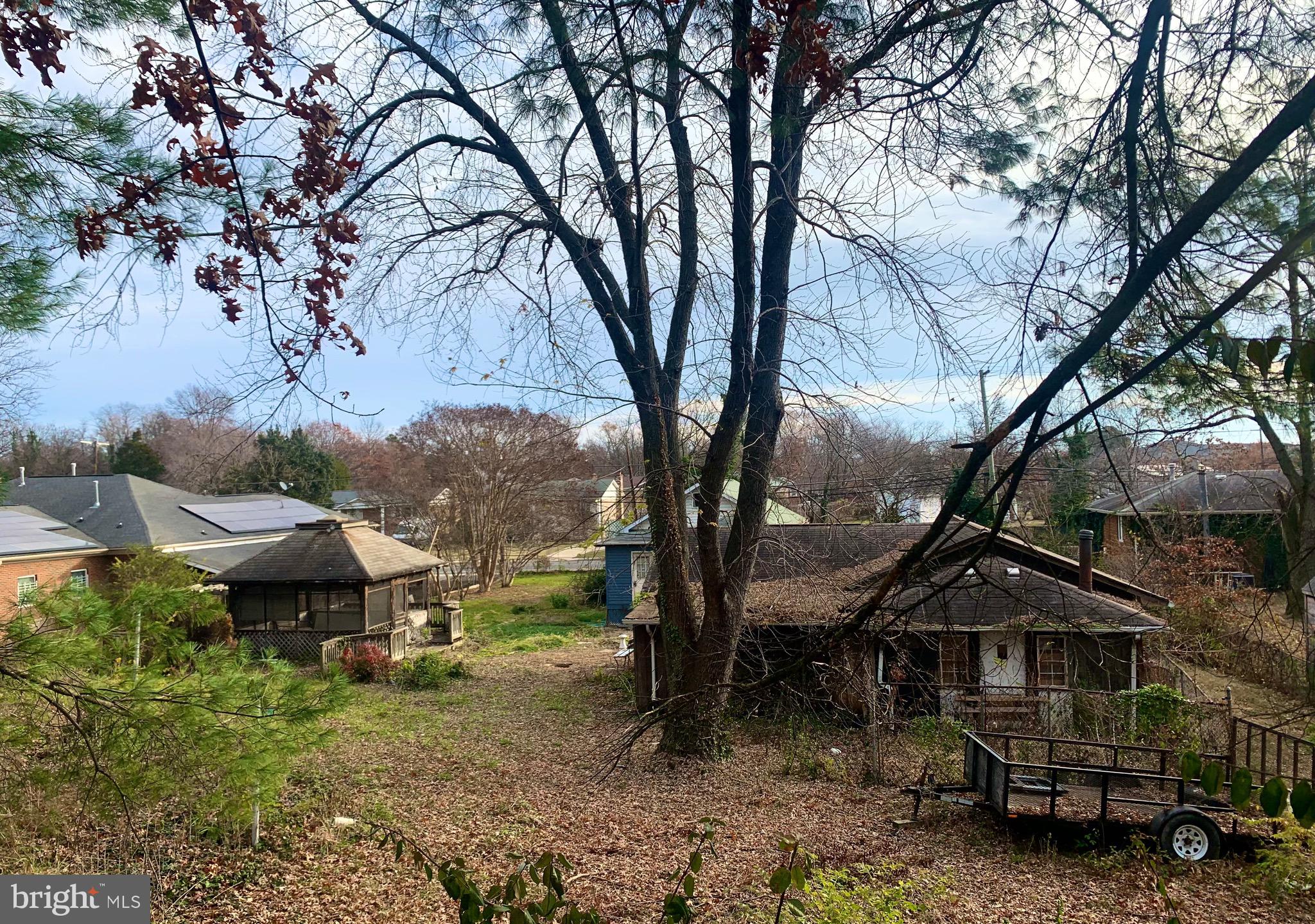BRADBURY PARK - Residential