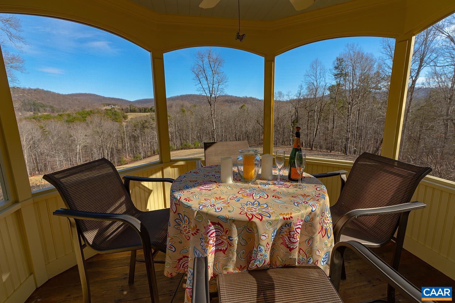 WOODCREEK - Residential