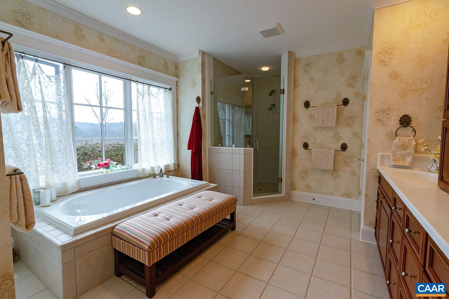 WOODCREEK - Residential