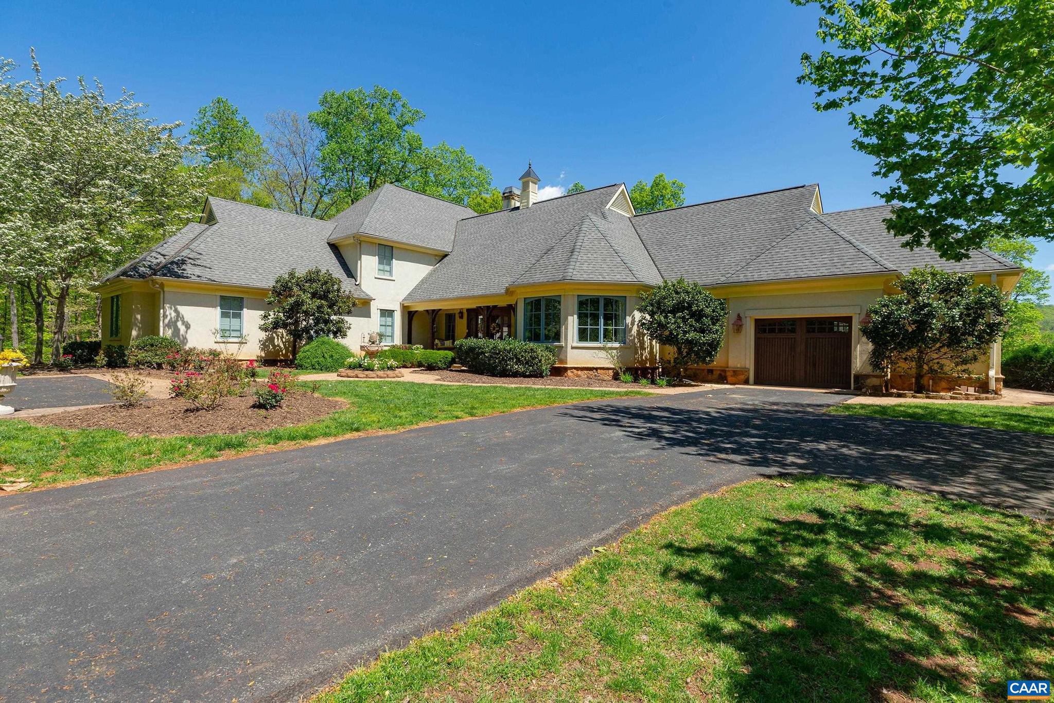 WOODCREEK - Residential