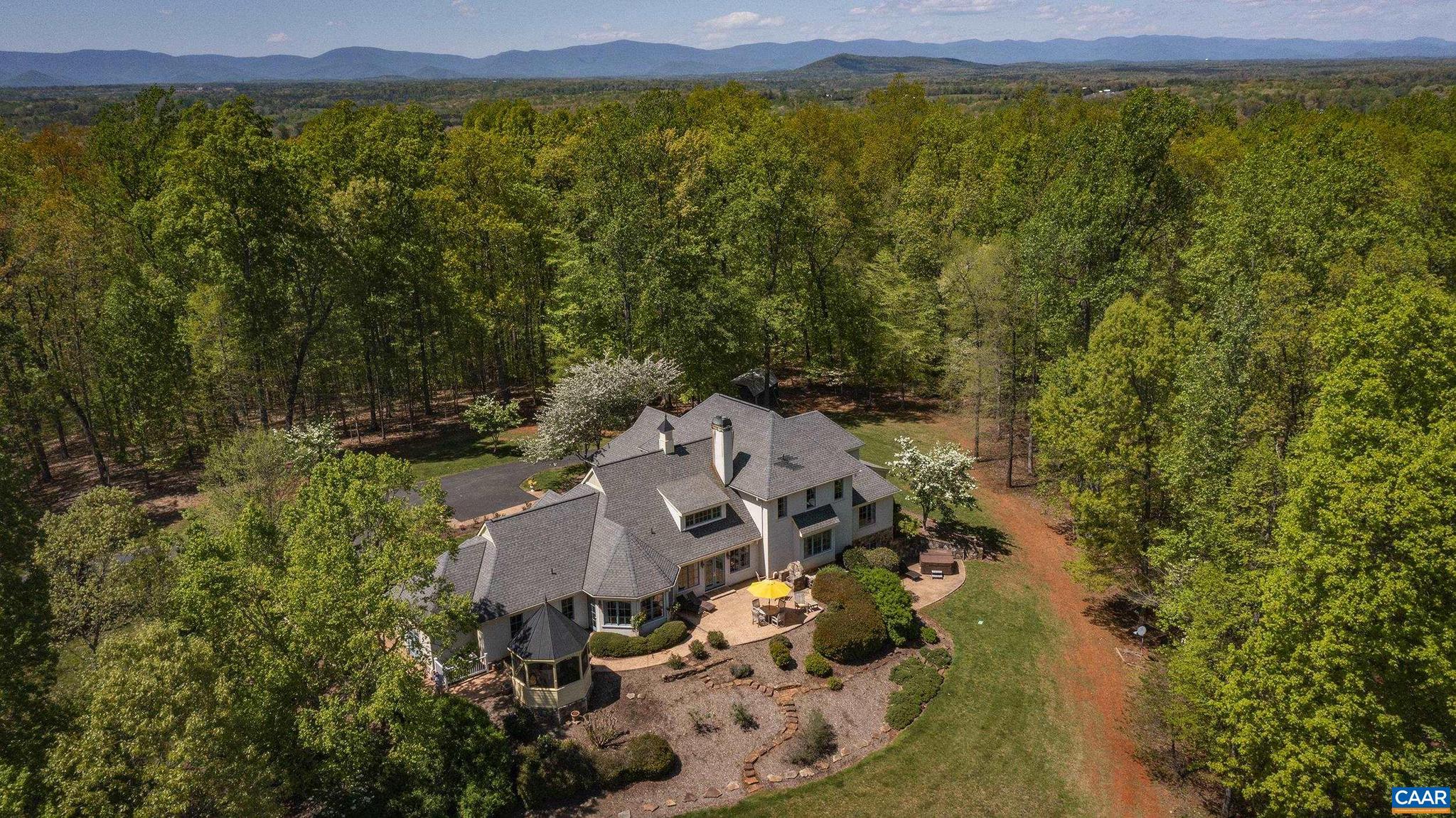 WOODCREEK - Residential