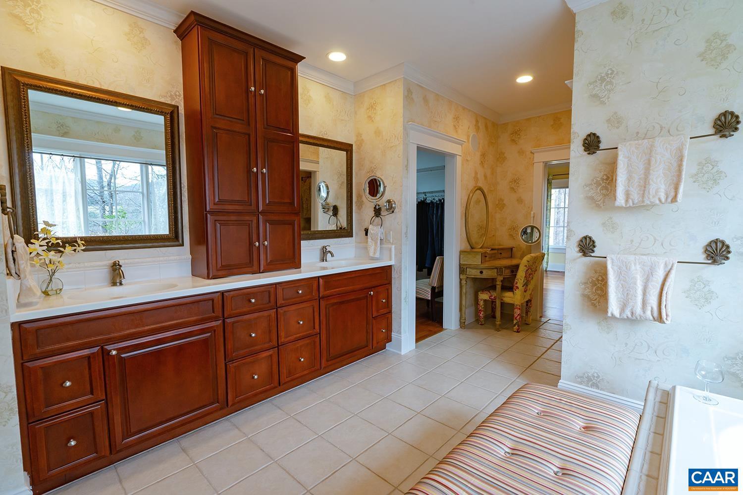 WOODCREEK - Residential