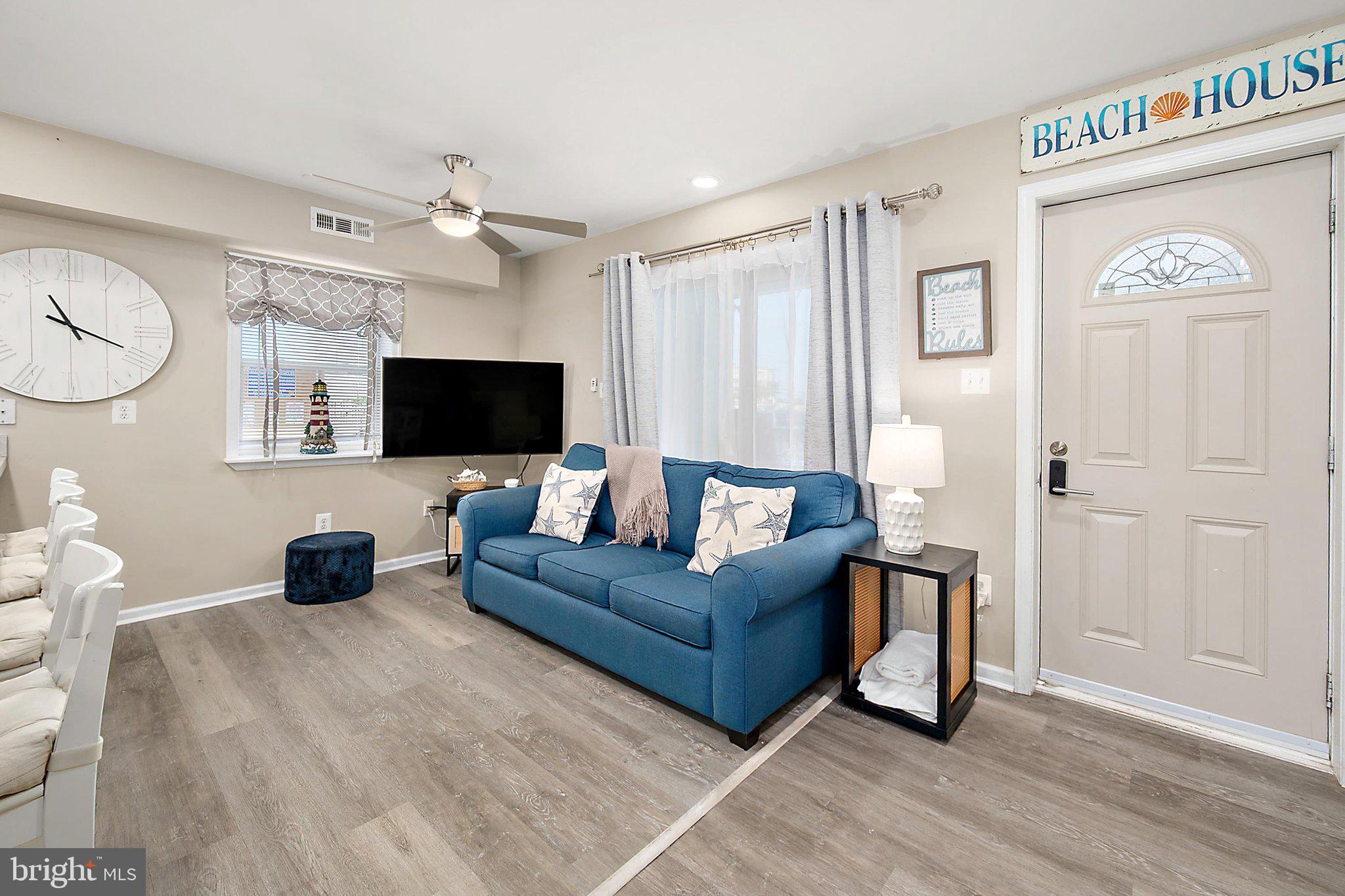 15 42ND STREET 1W