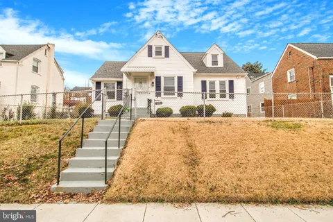 1135 46th Street SE, Washington, DC MLS: DCDC2189848