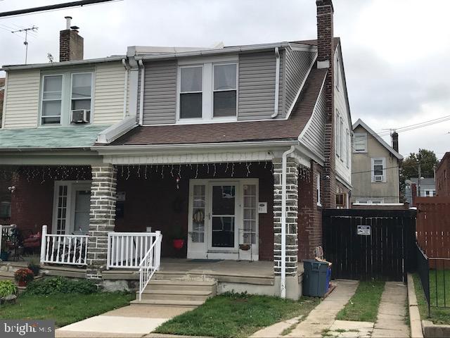 LAWNDALE - Residential