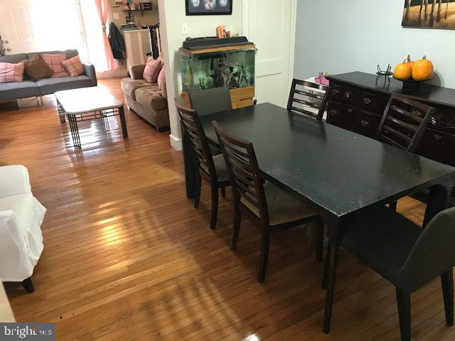 LAWNDALE - Residential