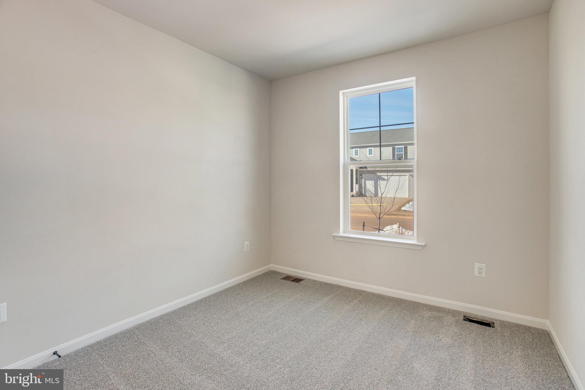 SEASONS AT ROUND MILL MEADOWS - Residential