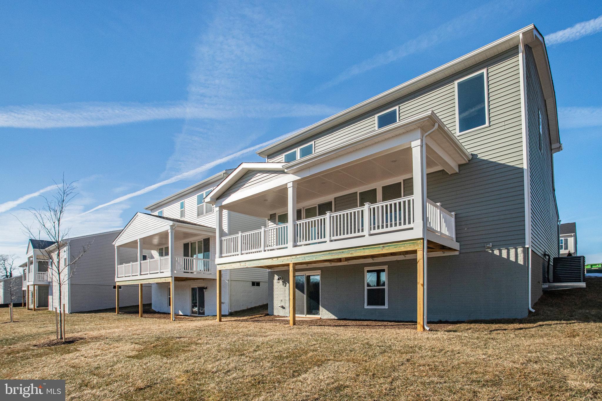 SEASONS AT ROUND MILL MEADOWS - Residential