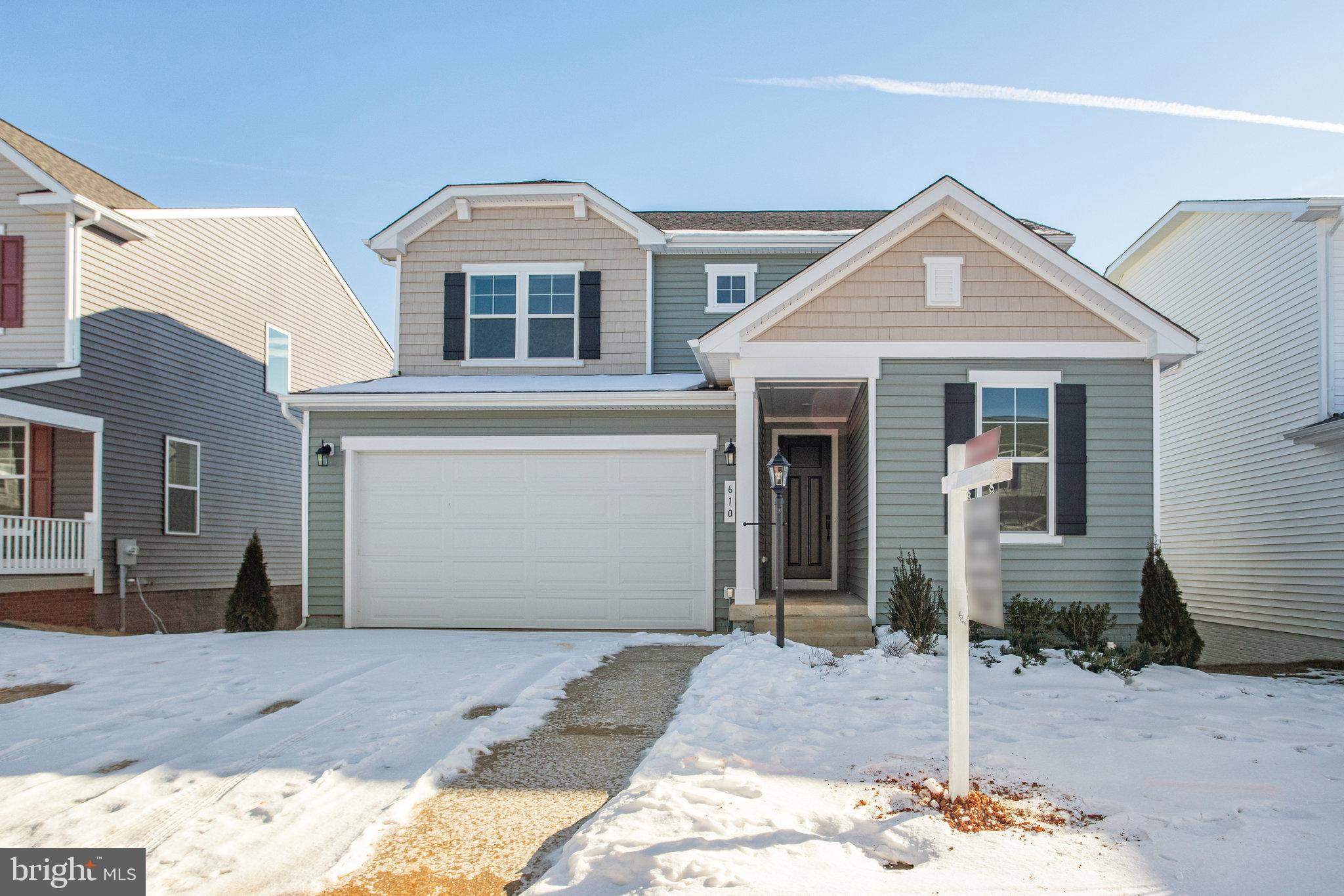 SEASONS AT ROUND MILL MEADOWS - Residential