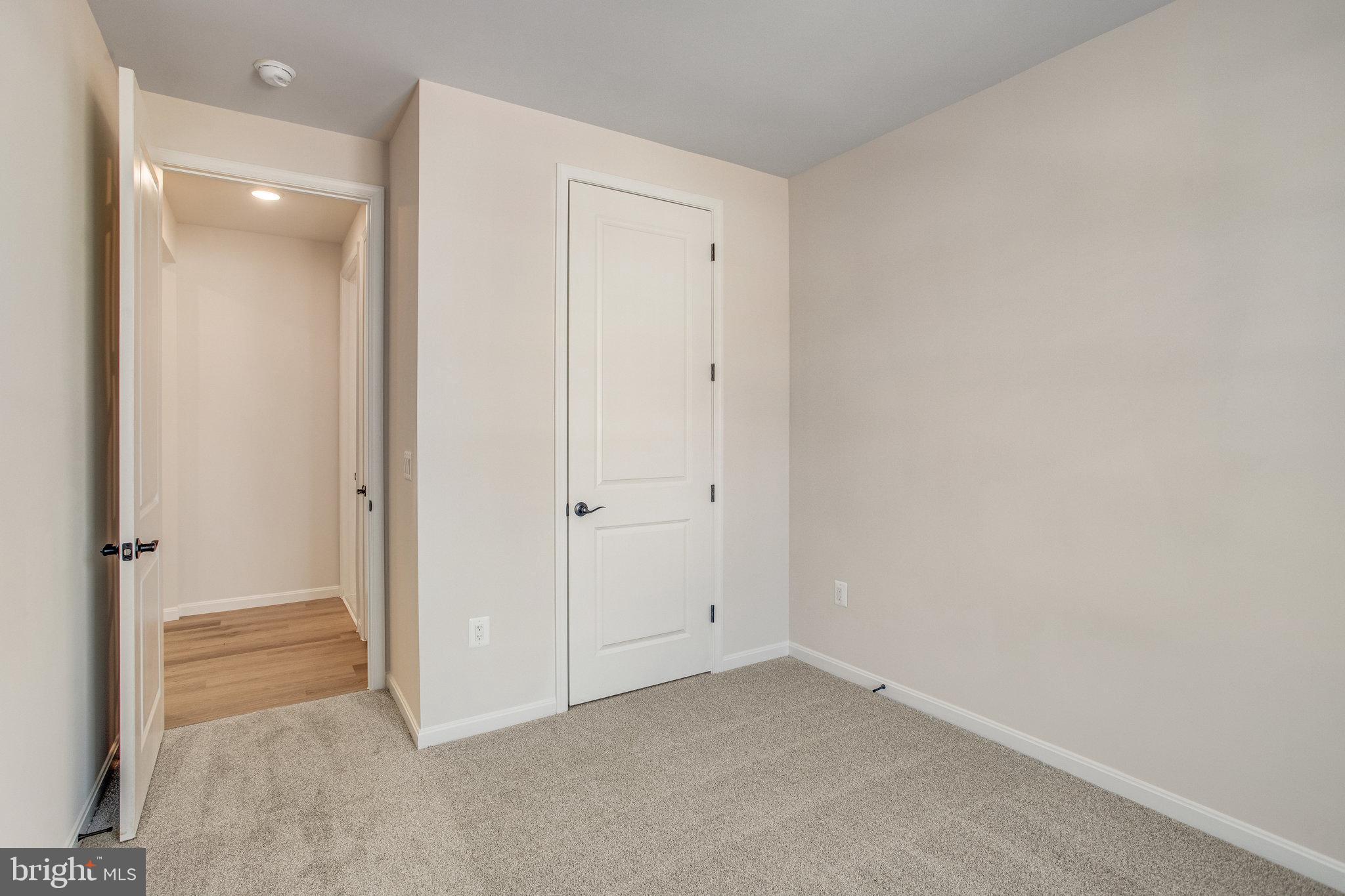 SEASONS AT ROUND MILL MEADOWS - Residential