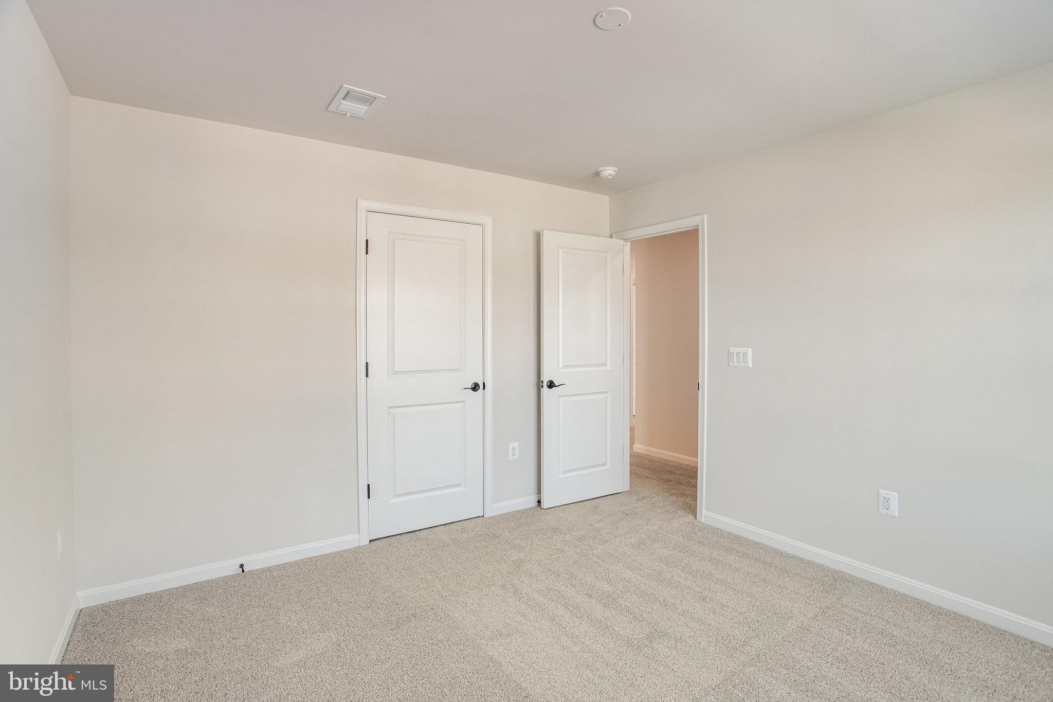 SEASONS AT ROUND MILL MEADOWS - Residential