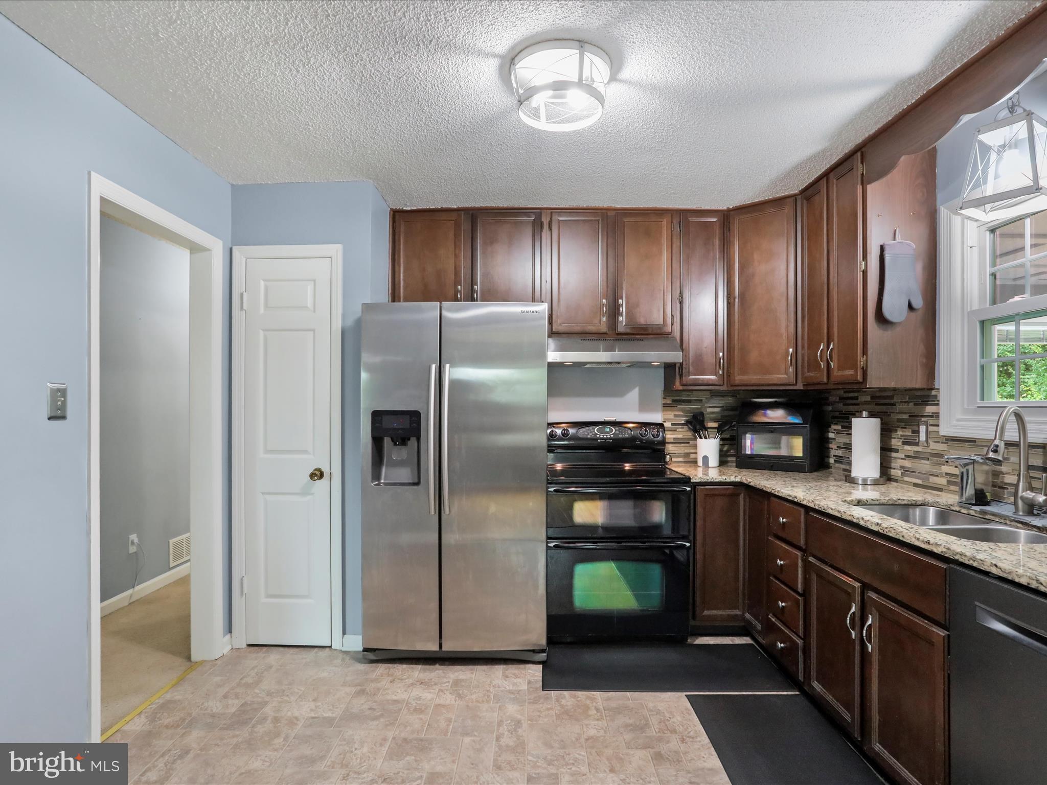 SYLVAN GROVE - Residential