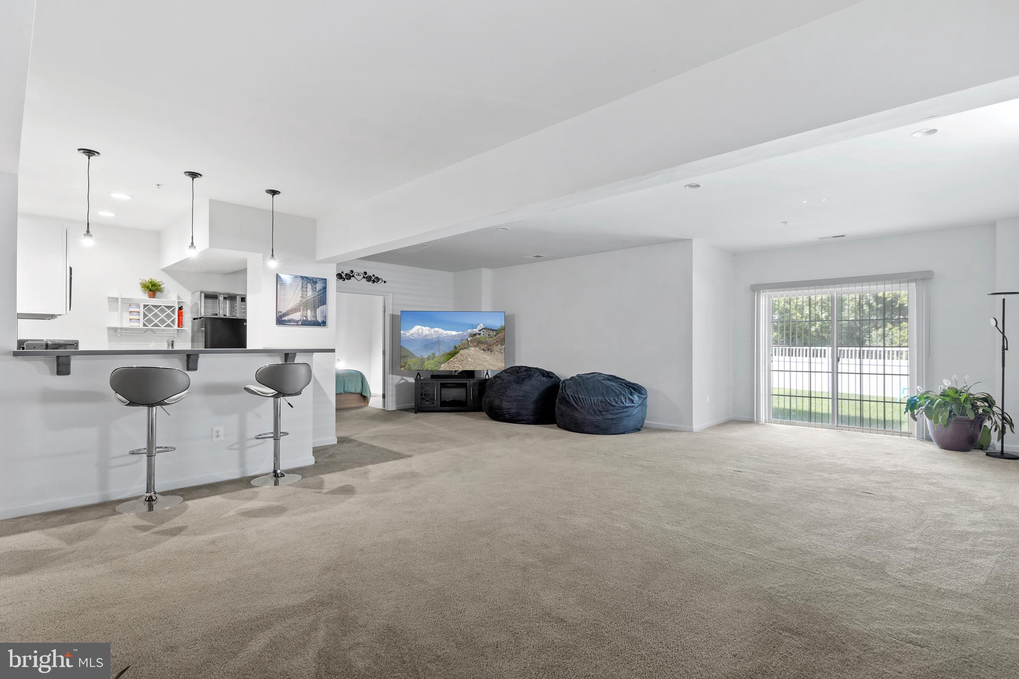 MARLBORO RIDGE - Residential