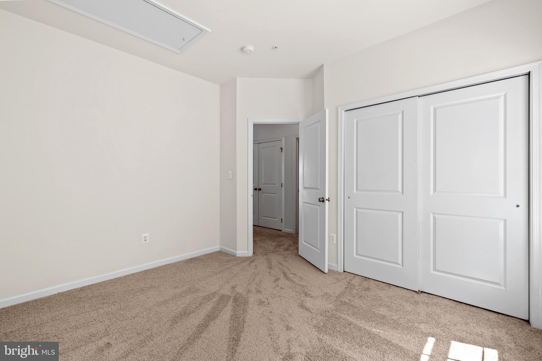 MARLBORO RIDGE - Residential