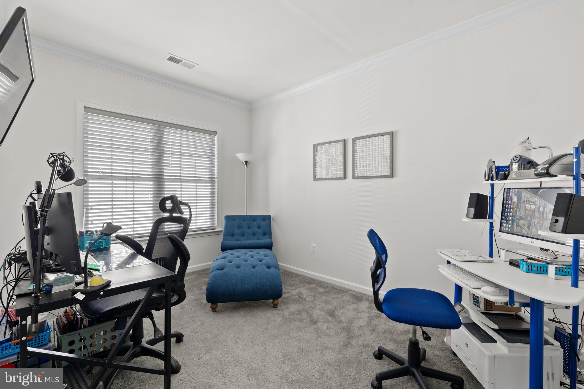 MARLBORO RIDGE - Residential