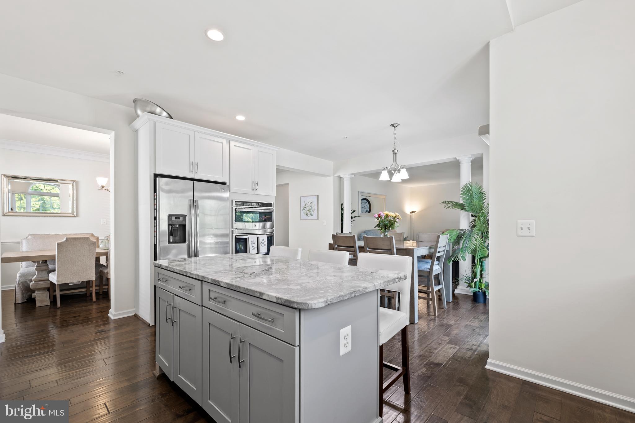 MARLBORO RIDGE - Residential