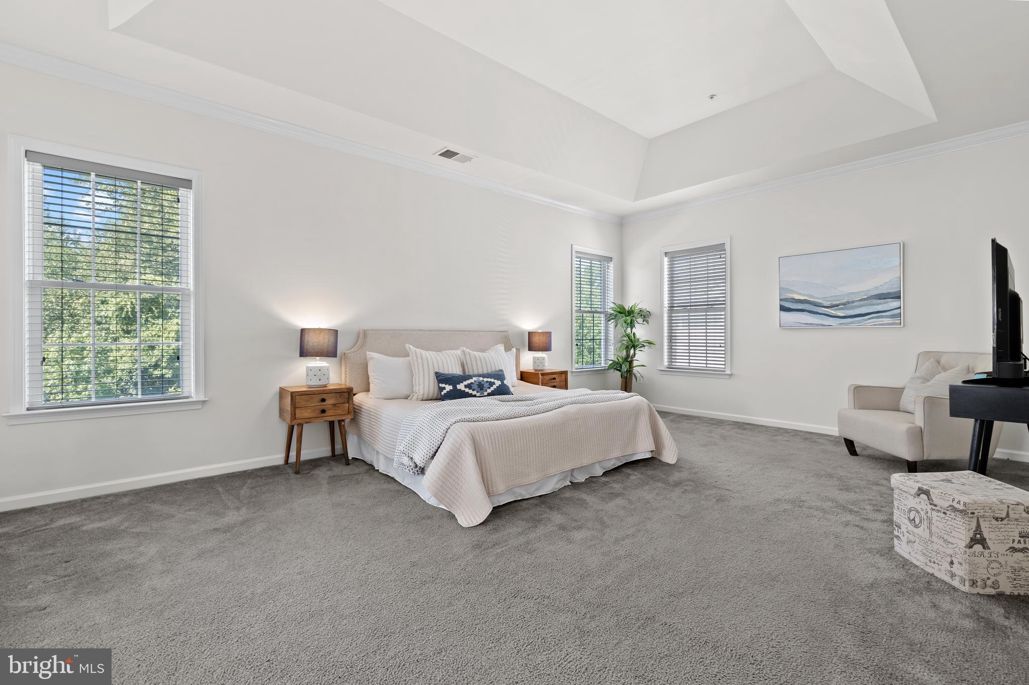 MARLBORO RIDGE - Residential