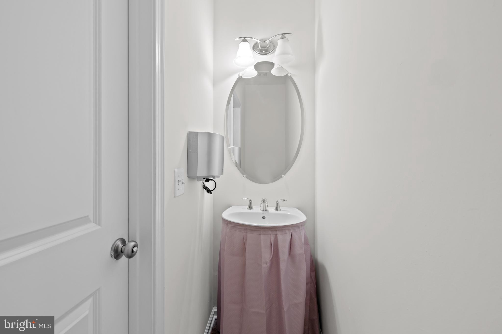 MARLBORO RIDGE - Residential