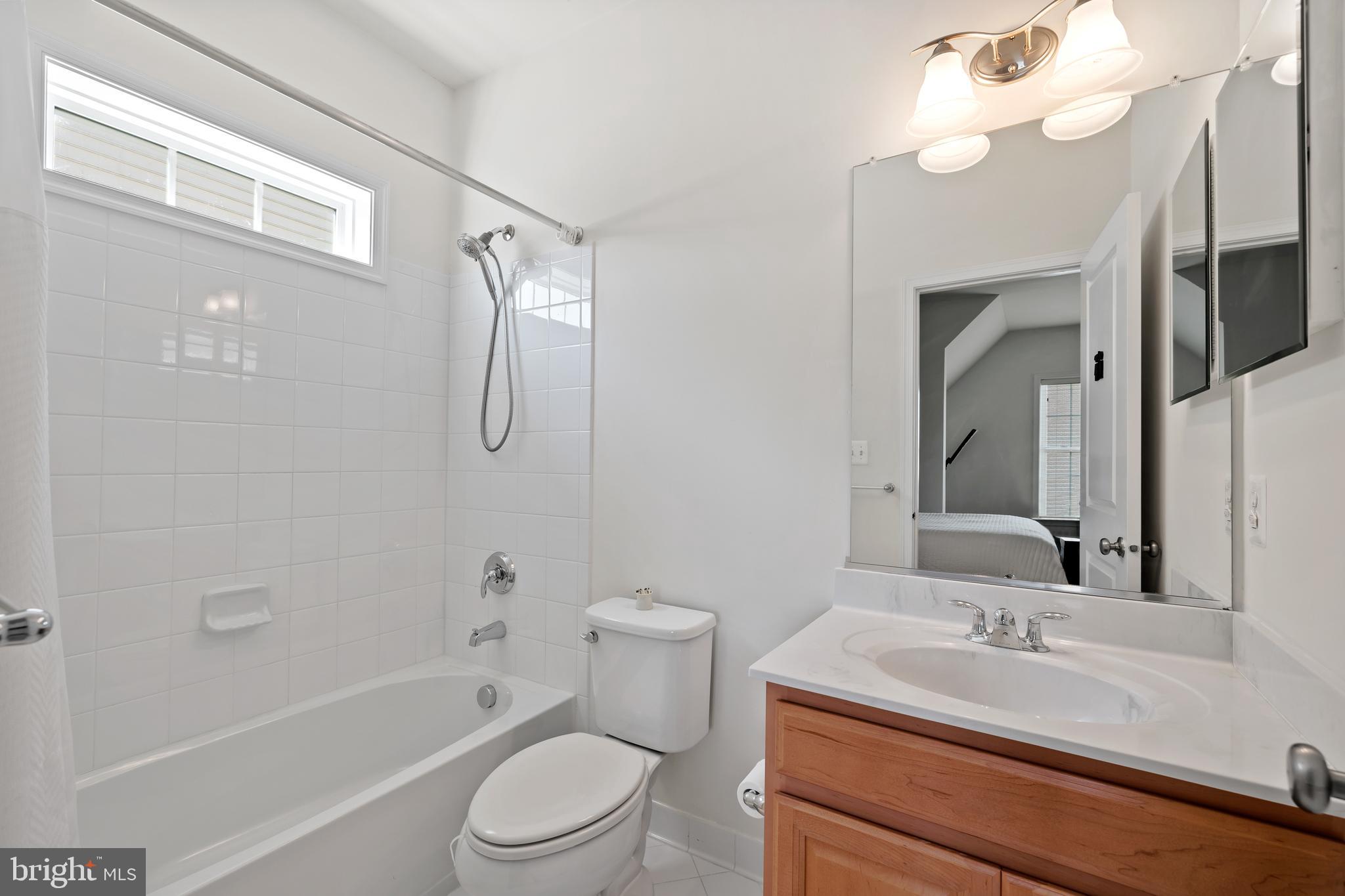 MARLBORO RIDGE - Residential