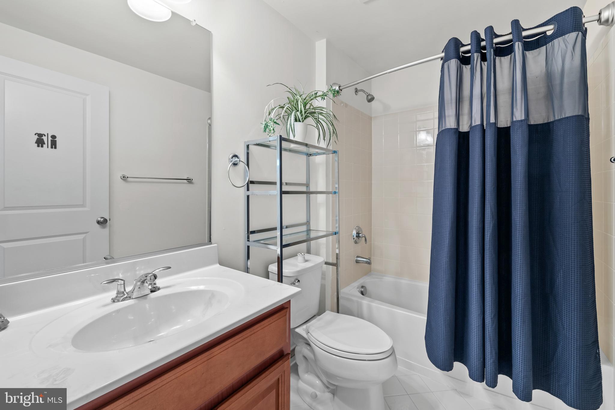 MARLBORO RIDGE - Residential