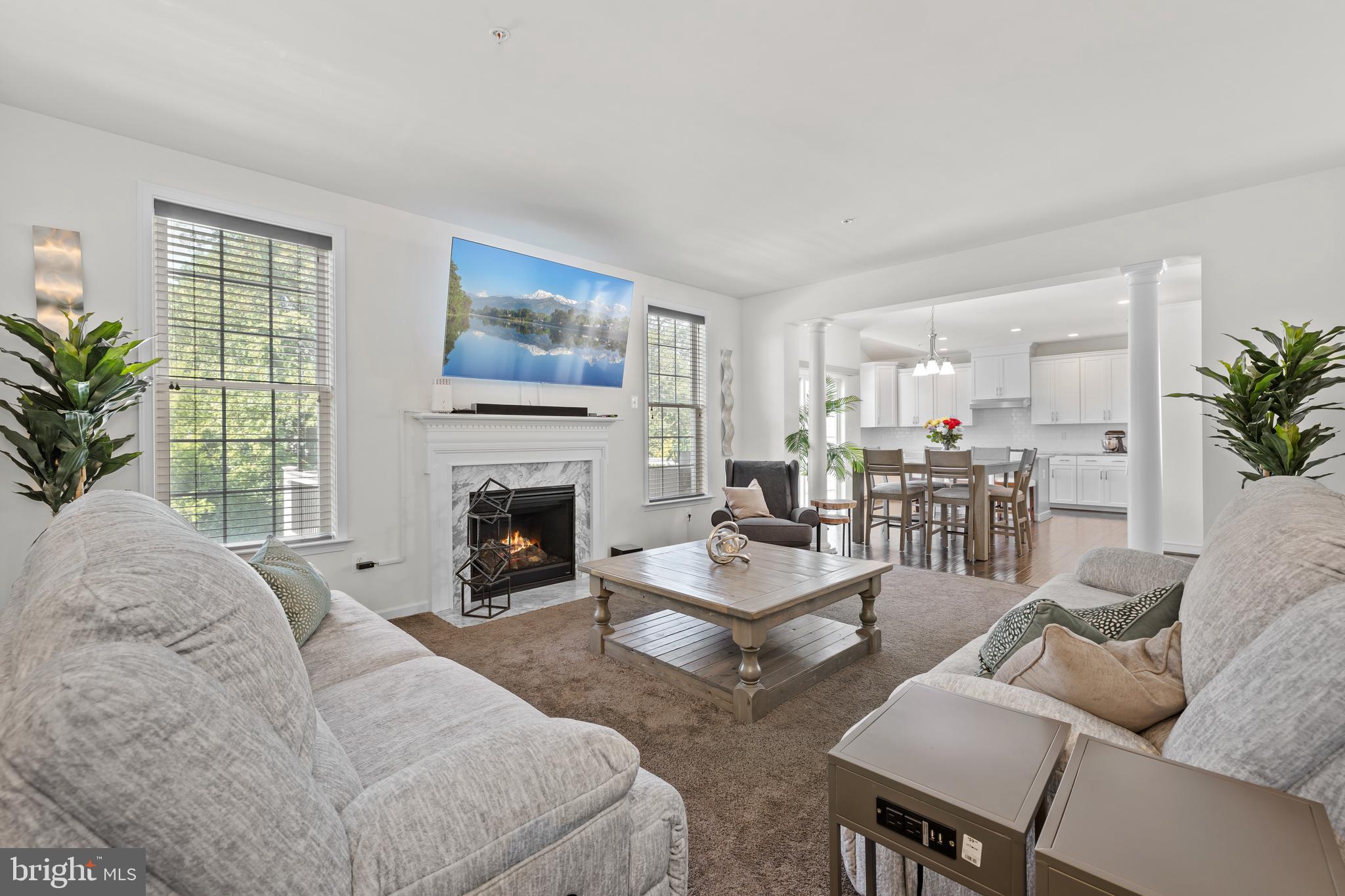 MARLBORO RIDGE - Residential