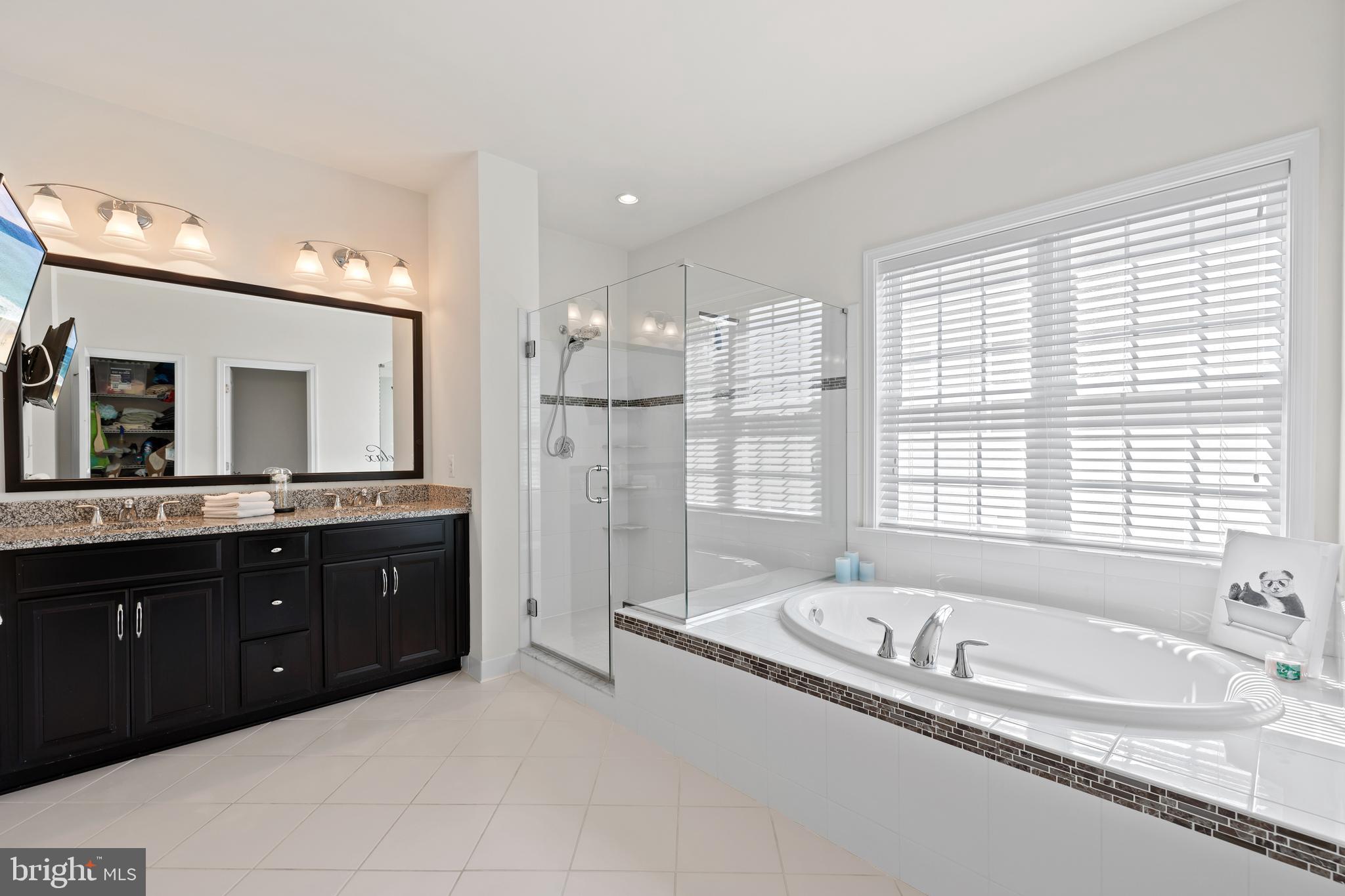 MARLBORO RIDGE - Residential