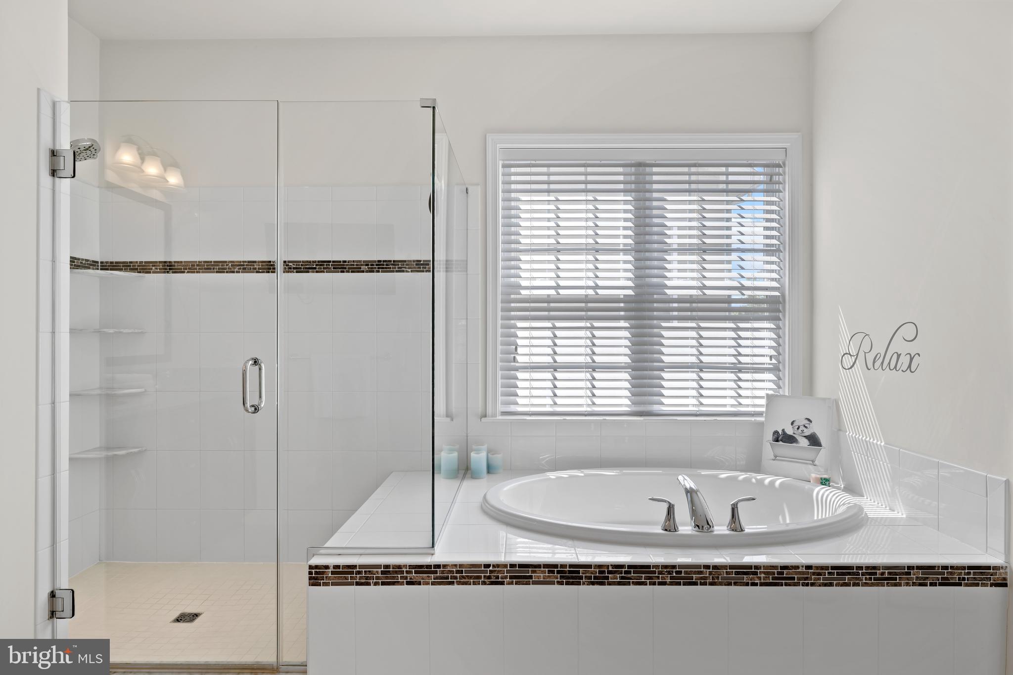 MARLBORO RIDGE - Residential