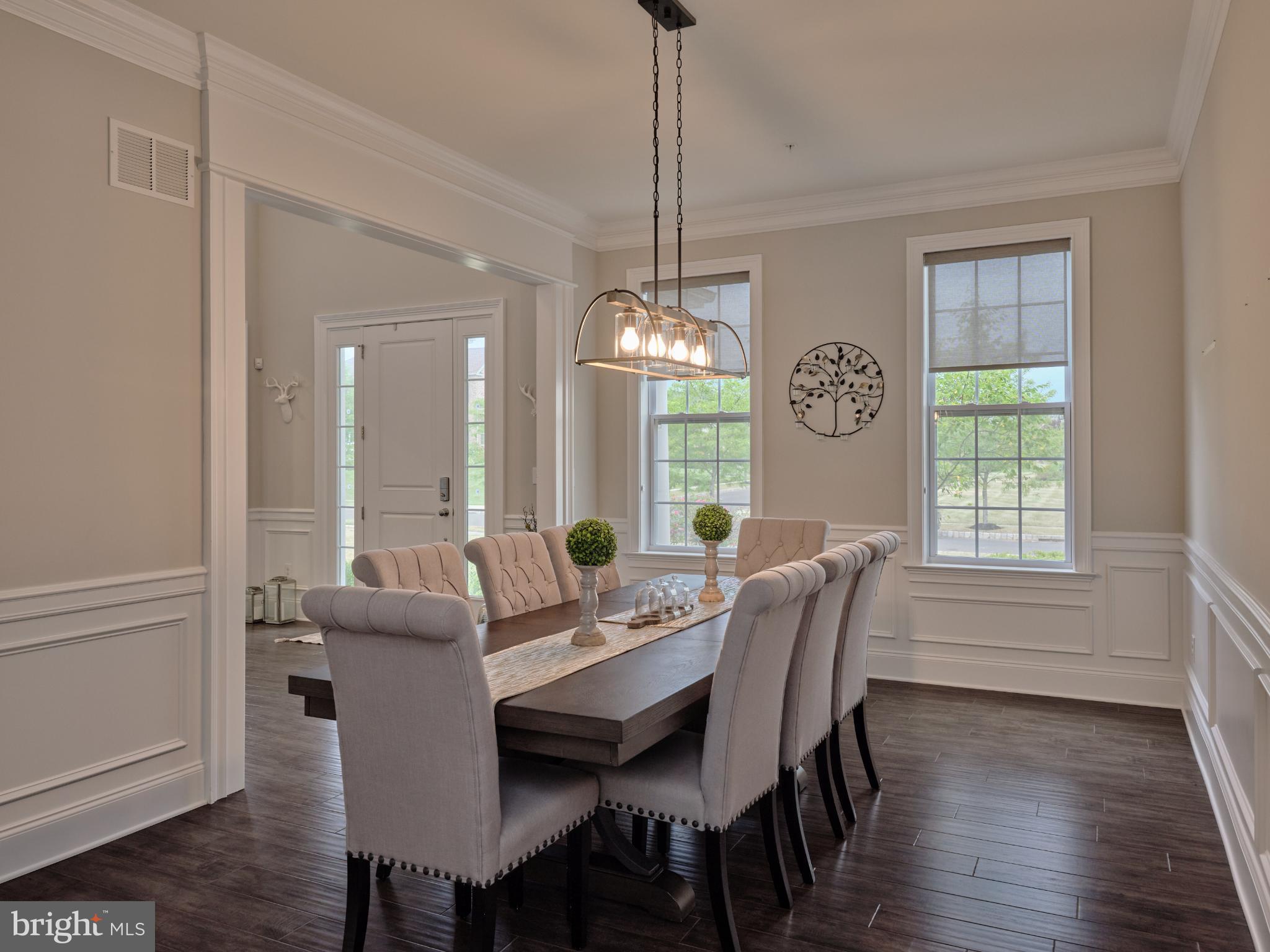 ESTATE AT MILL CREEK - Residential