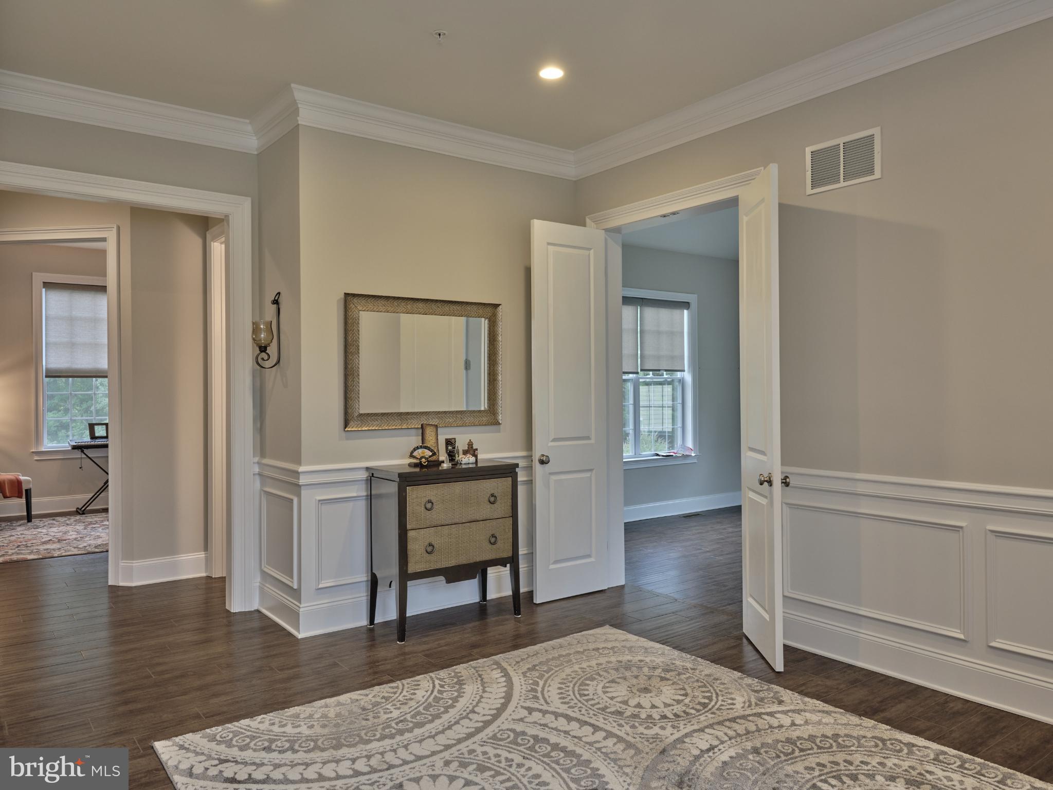 ESTATE AT MILL CREEK - Residential