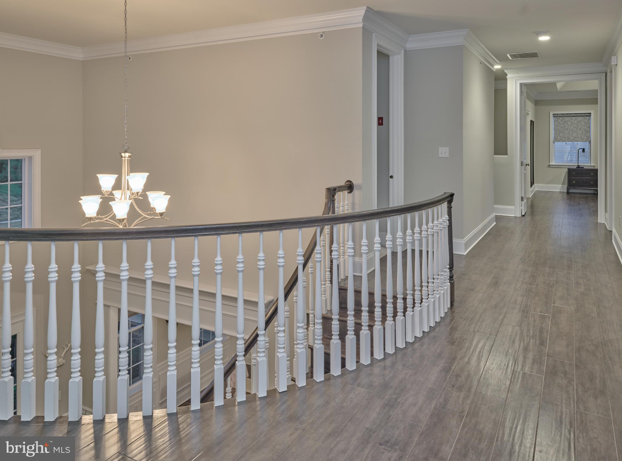 ESTATE AT MILL CREEK - Residential