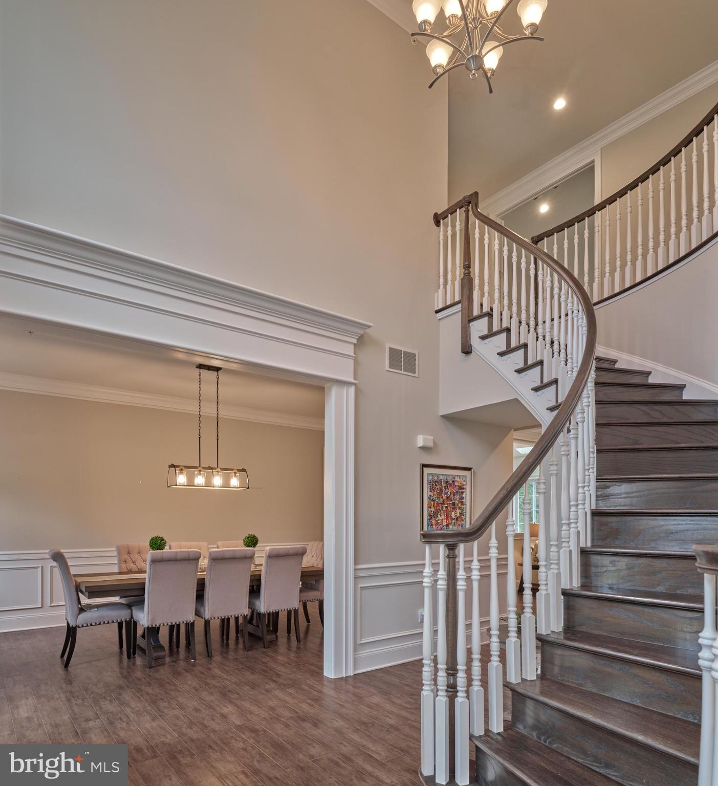 ESTATE AT MILL CREEK - Residential