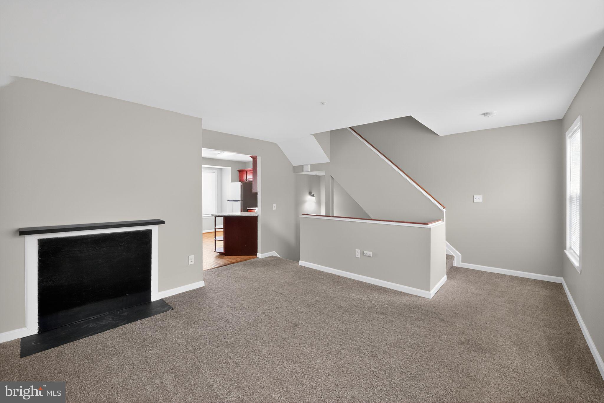 KINGS POINT - Residential