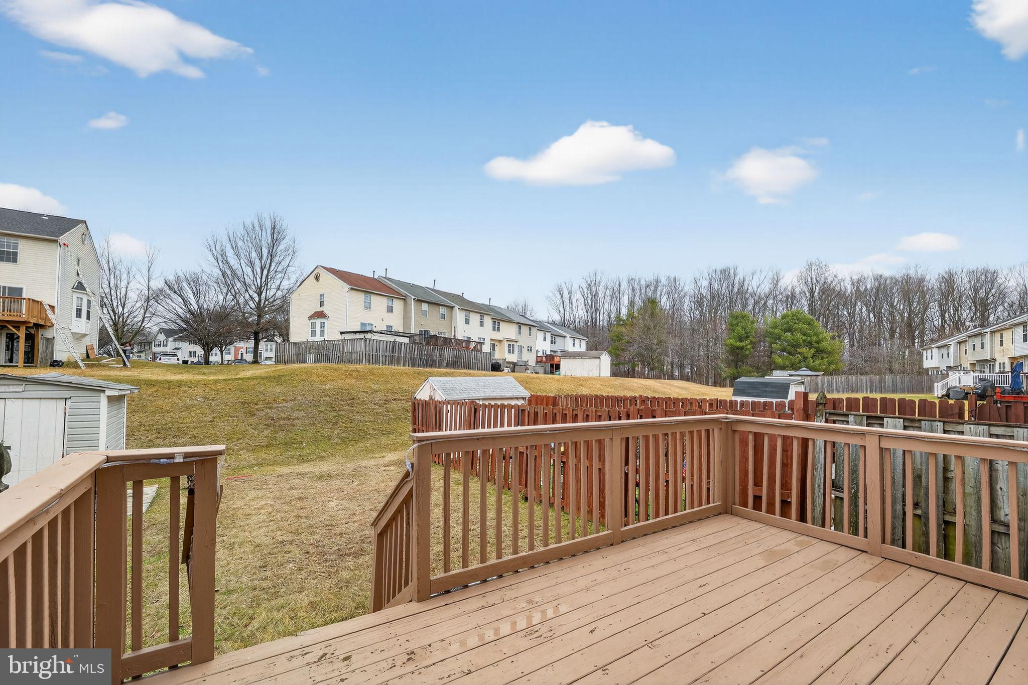 KINGS POINT - Residential