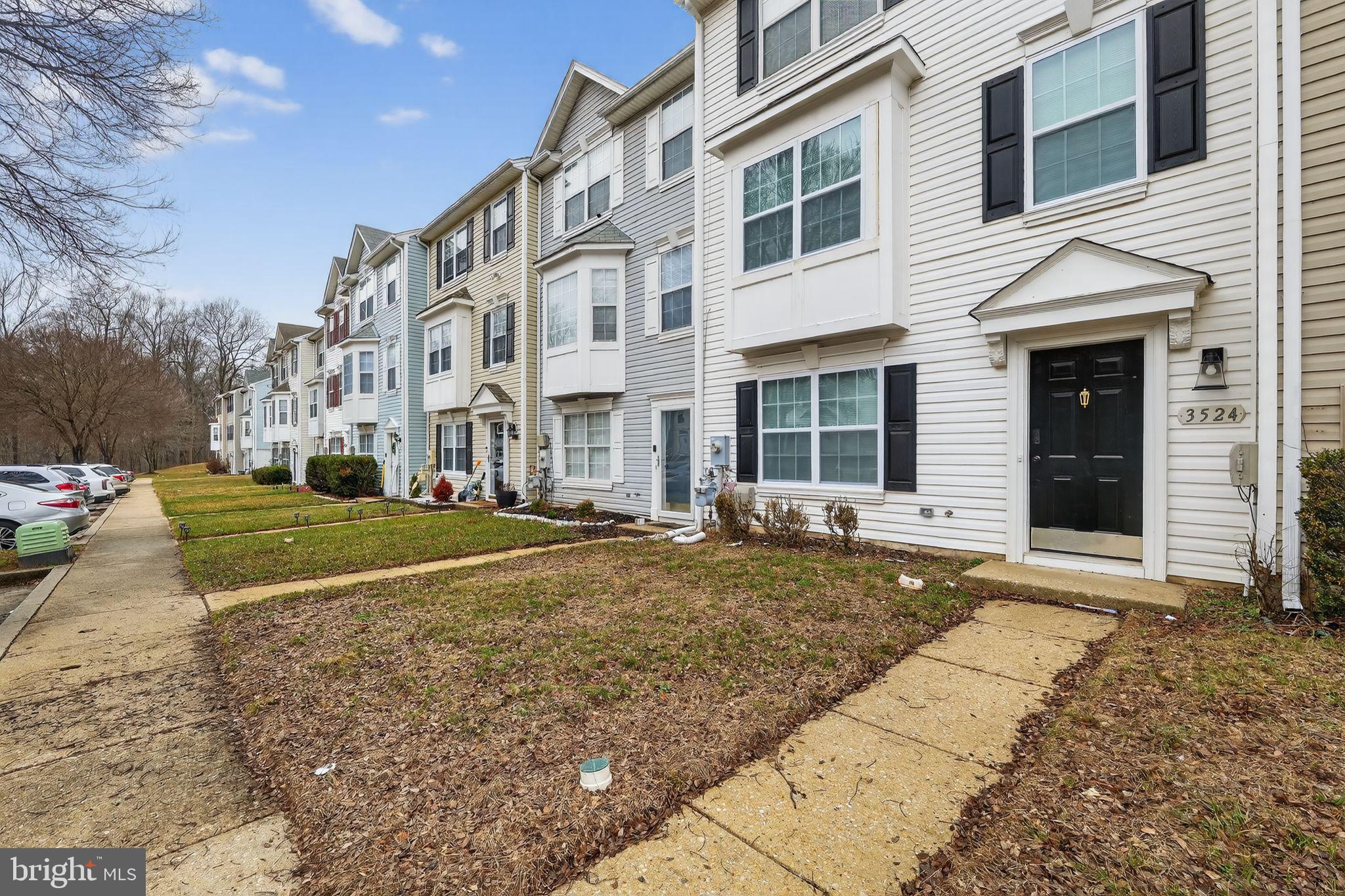 KINGS POINT - Residential