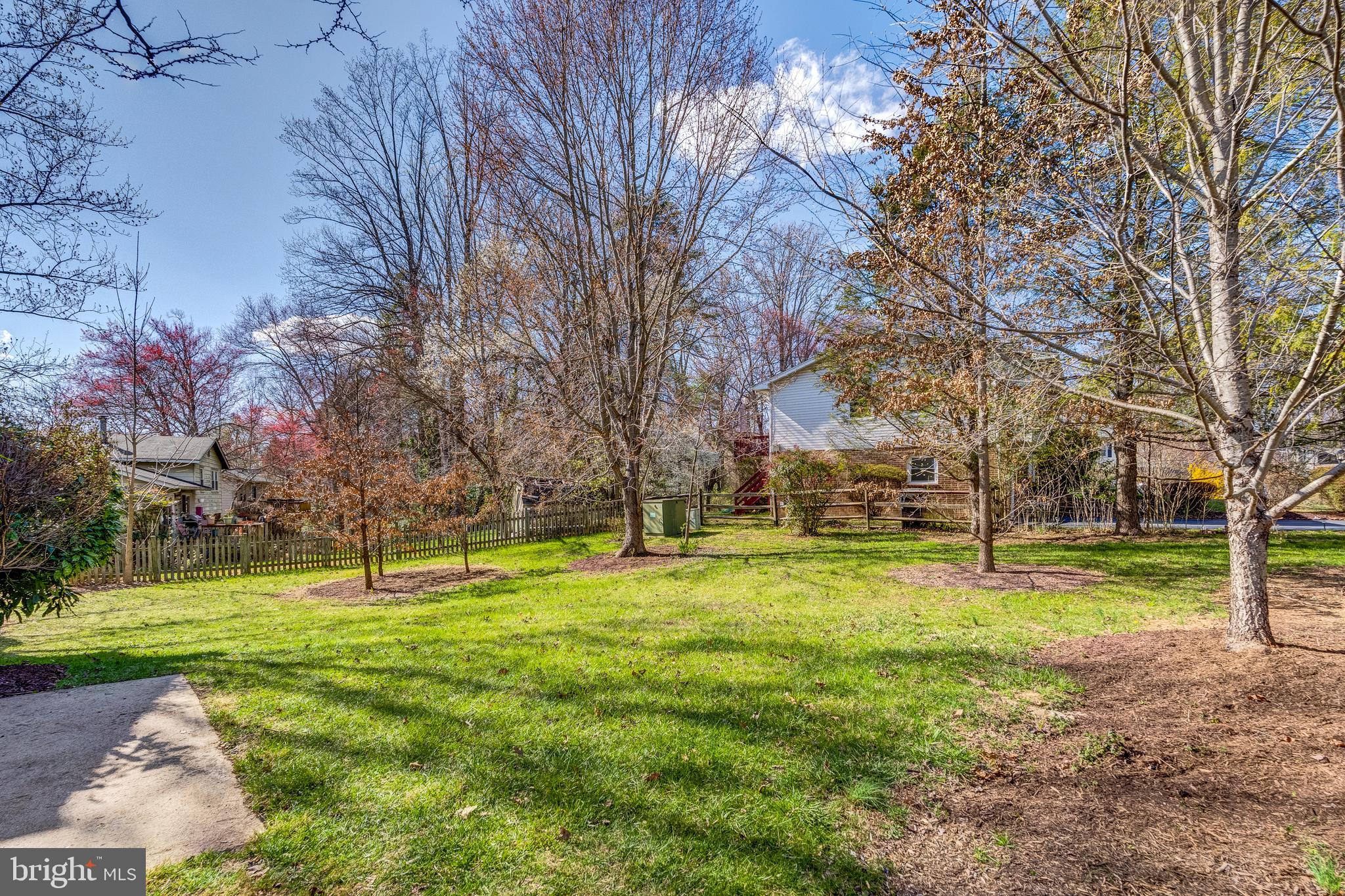 BRIARWOOD - Residential